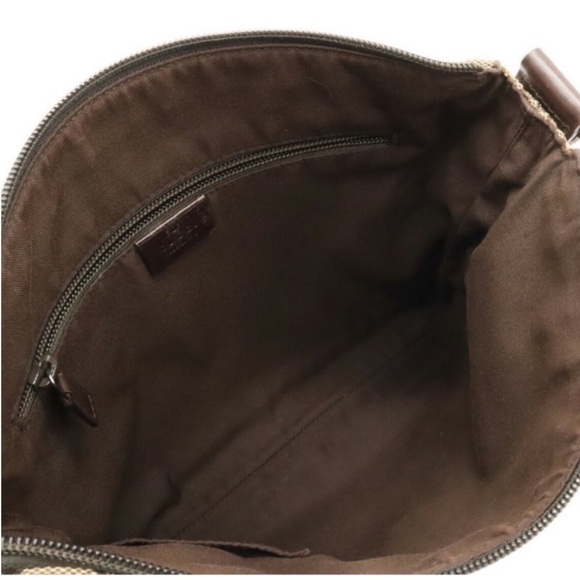 Authenticated Gucci Sherry Messenger Crossbody Shoulder Bag Tote Purse - Picture 8 of 15